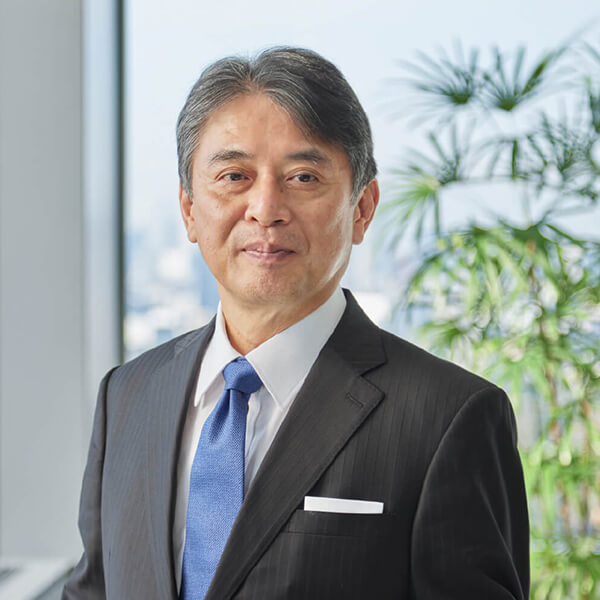 写真:AGC株式会社 代表取締役社長執行役員CEO 平井良典